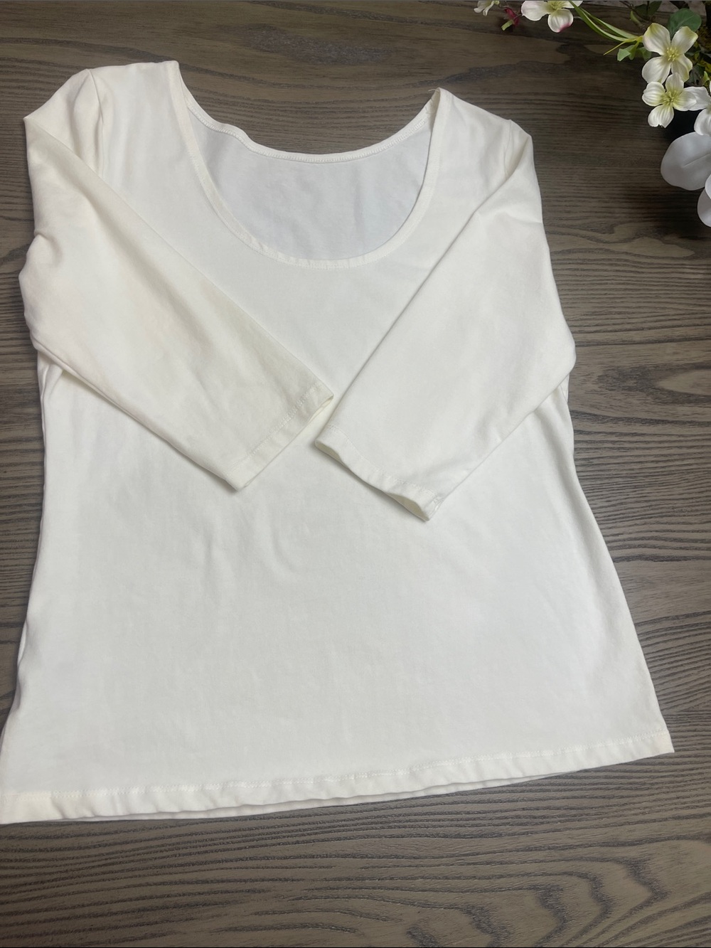 Boston Proper White Scoop Neck 3/4 Sleeve Top